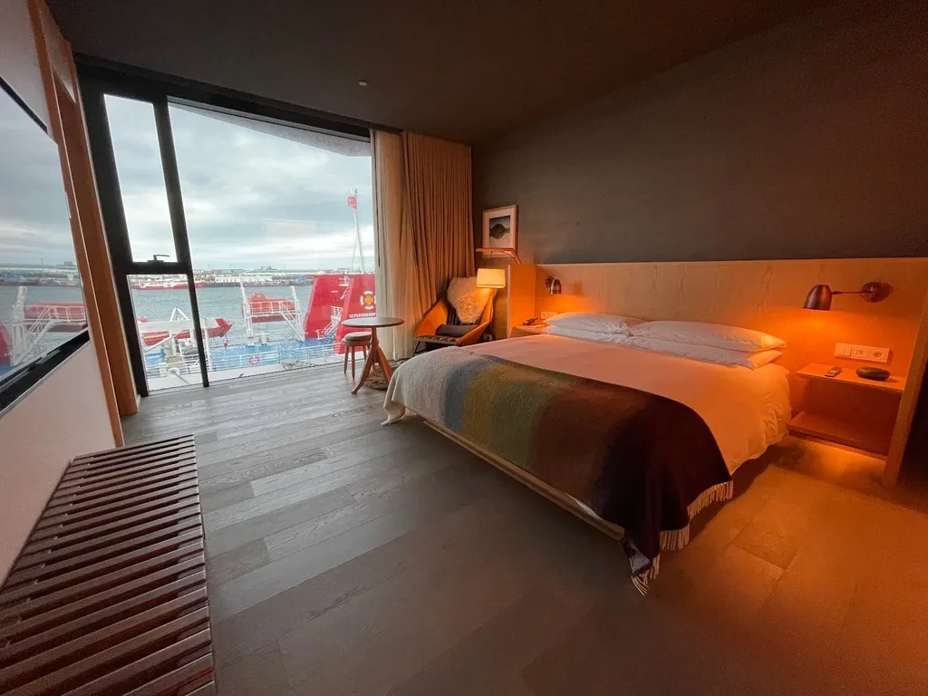 The Reykjavik EDITION - 5-Star Modern Luxury